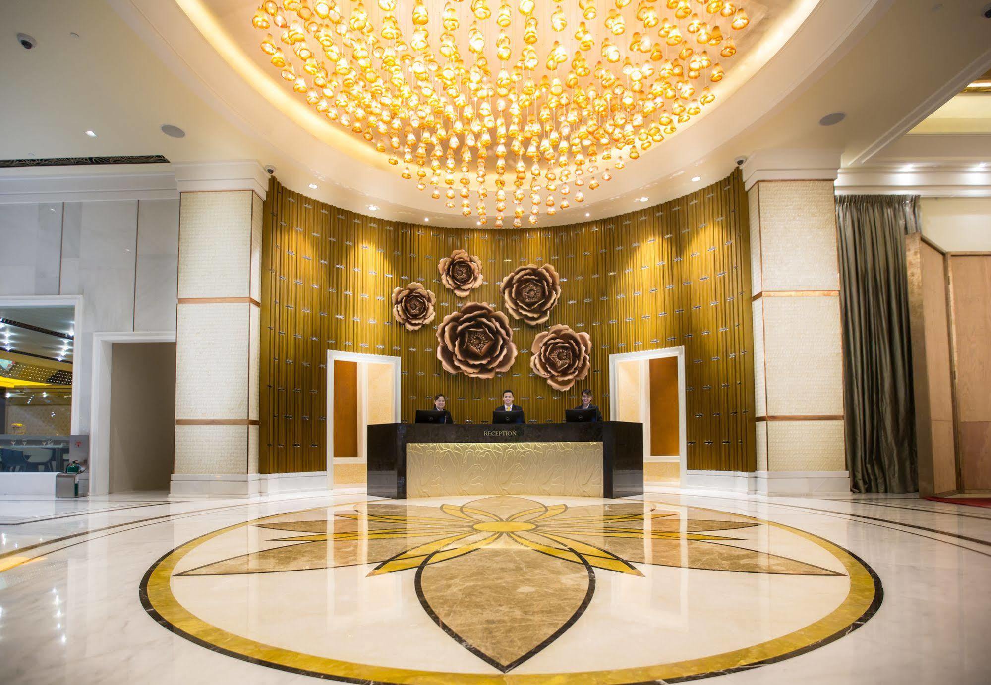 Winford Resort And Casino Manila Exteriér fotografie